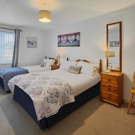 Host & Stay - Riverrun Whitby Extérieur photo